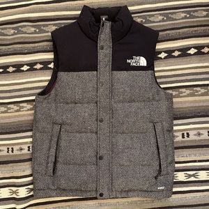 Mens/Womens The North Face vest ⚡️rare⚡️black & grey wool puffer 550